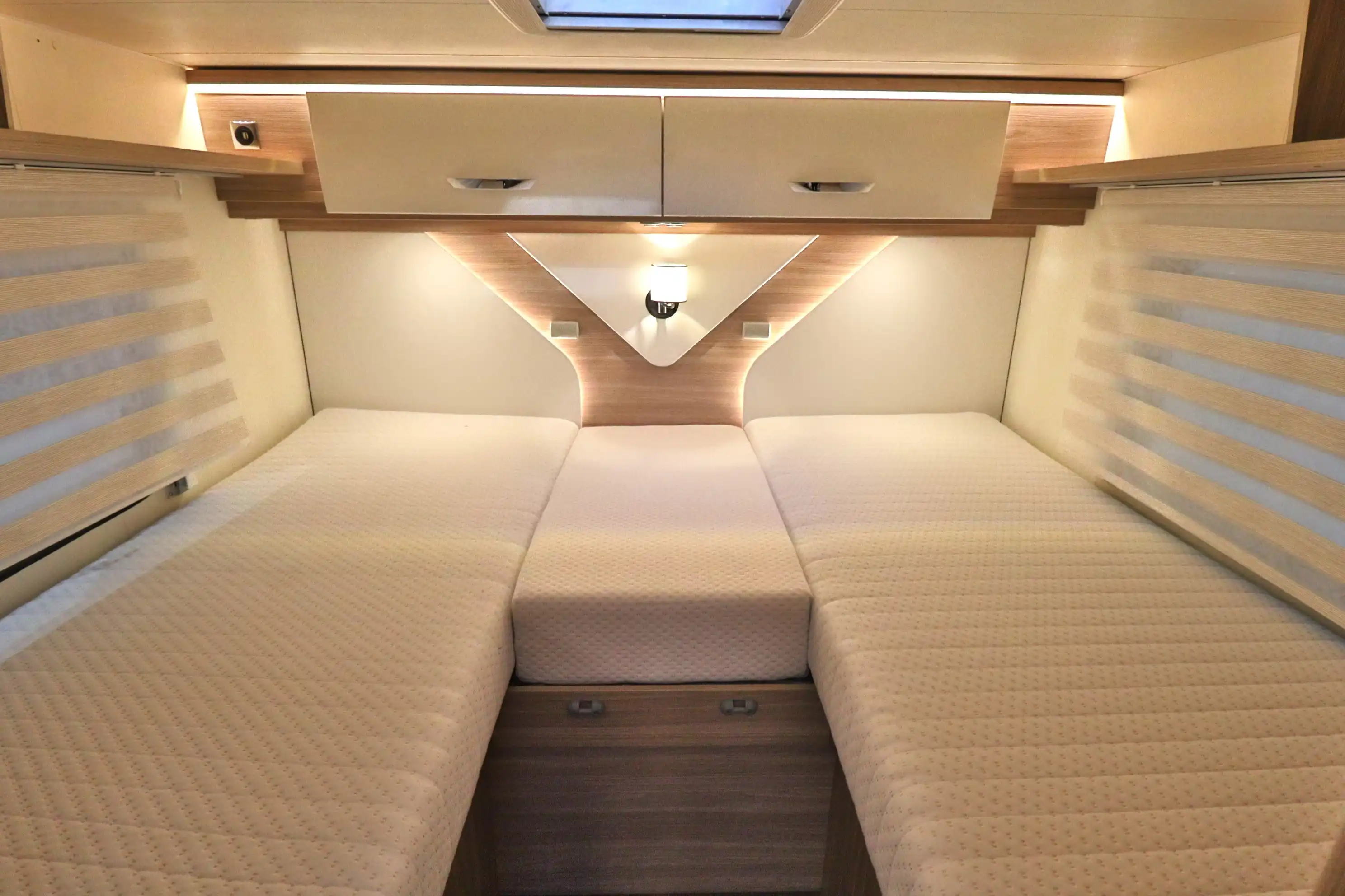 BUERSTNER M 690 Harmony-Line Freistatt Edition